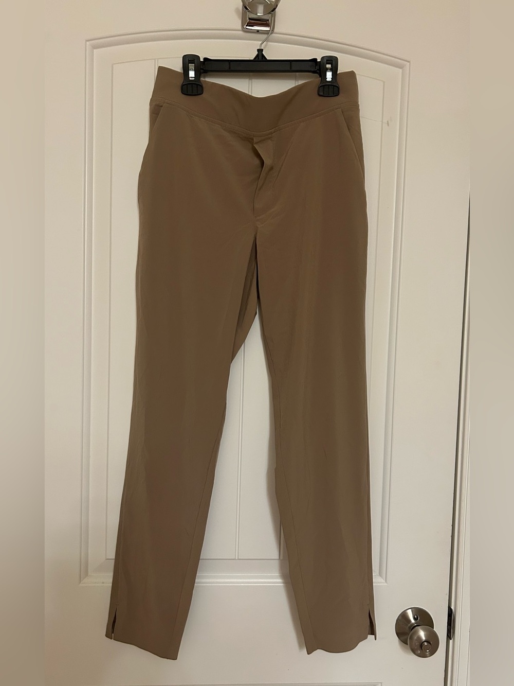 Athleta Brooklyn Ankle Pants Size 4 Ecru